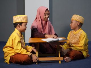Membangun Warisan dengan Iman: Masjid Jami Thoriqul Huda di Cilacap